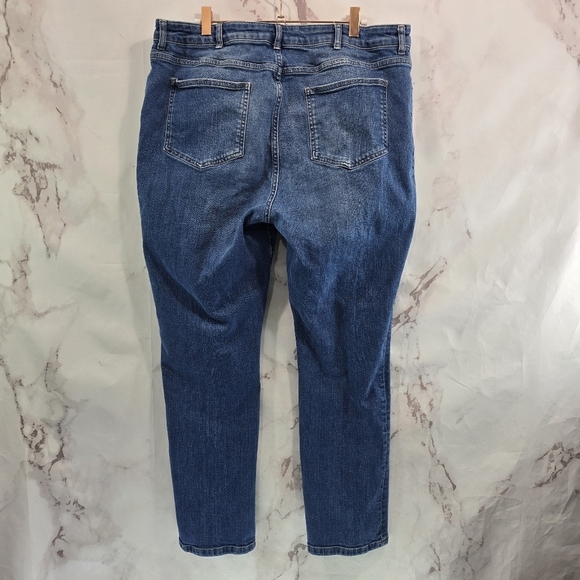 Boden Jeans Women 16 R Cavendish Girlfriend High Rise Embroidered Denim Crop - Picture 5 of 12